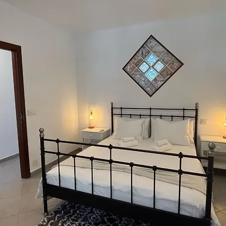 House Ruby * Puerto Calero